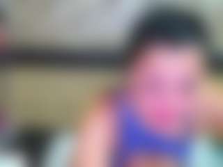 Live cam show with Yanisa23 - Blue Eyes on CamClone