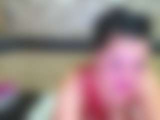 Live cam show with Yanisa23 - Blue Eyes on Camsoda