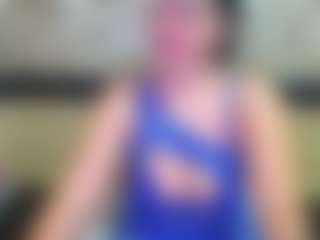 Live cam show with Yanisa23 - Hidden Cam on Camsoda