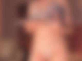 AnnieBluee's Live Sex Cam Show
