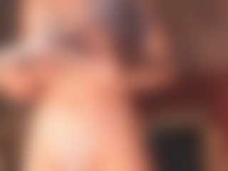 AnnieBluee's Live Sex Cam Show