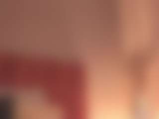 Live cam show with AnnieBluee - Pornstar Public on SpankPalCams