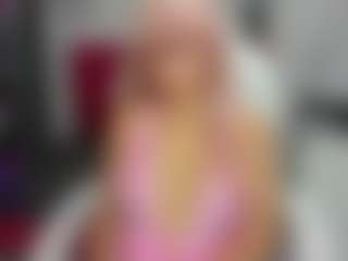 Live cam show with ArianaFire - Ebony on camgirlchat.live | colombia