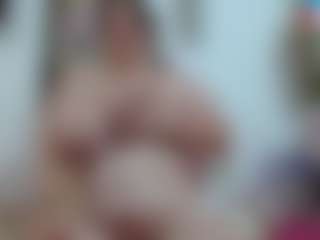 chantal_bigboobs1's Live Sex Cam Show