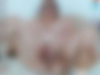 chantal_bigboobs1のライブセックスチャットショー