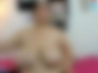 chantal_bigboobs1's Live Sex Cam Show