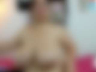chantal_bigboobs1's Live Sex Cam Show