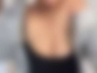 chantal_bigboobs1's Live Sex Cam Show