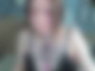 Live cam show with EmmaBlissa - Big Ass on hrnylive.com