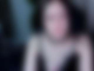 Live cam show with EmmaBlissa - Moaning on CSO-WL