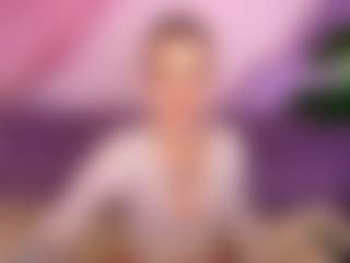 Live cam show with IsabelleDiorr - Green Eyes on Camsoda