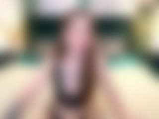 IsabelleDiorr's Live Sex Cam Show