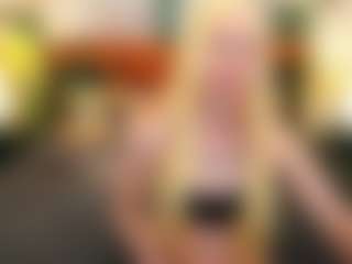 IsabelleDiorr's Live Sex Cam Show
