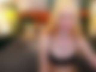 IsabelleDiorr's Live Sex Cam Show