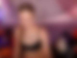 IsabelleDiorr's Live Sex Cam Show