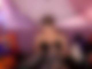 Live cam show with IsabelleDiorr - Teen (18+) on crypto-cams