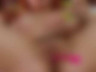 Live cam show with KittyLissa - Handjob on Camsoda