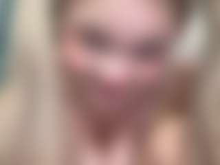 LanaLee's Live Sex Cam Show