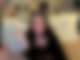 Live cam show with MayaWinters - Blue Eyes on liverealitysex.com
