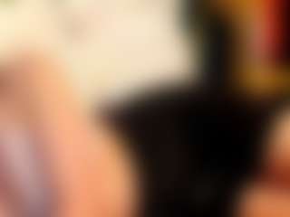 Live cam show with PennyBroks - Sweet on Uber Horny