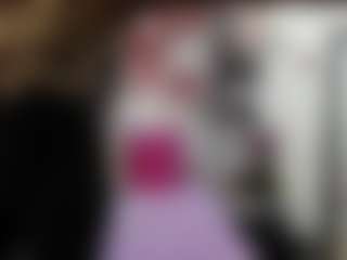 Live cam show with royaltemptaation - Skinny on Soda Cam