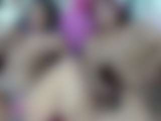 royaltemptaation's Live Sex Cam Show