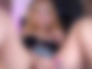 Live cam show with Sia-Foxx01 - Dildo Or Vibrator on Mixed Magazine Live