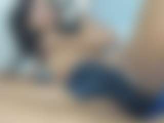 venus-033's Live Sex Cam Show