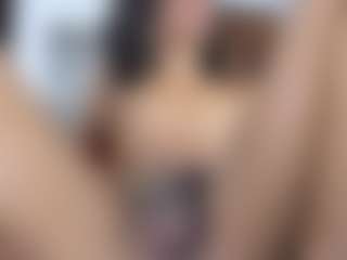 venus-033's Live Sex Cam Show