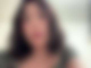 AlinaShankin's Live Sex Cam Show