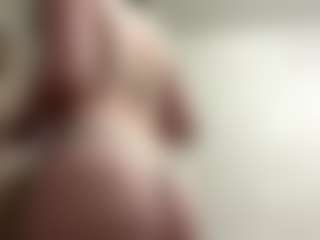 Live cam show with AlinaShankin - Tittyfuck on wildcum.com