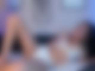 Live cam show with Amelia-Simpson - Thin on Instabang