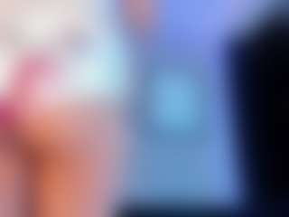 Live cam show with Amelia-Simpson - MILF on PervPlay.com