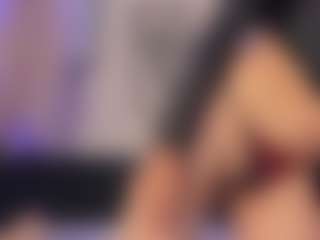 Amelia-Simpson's Live Sex Cam Show