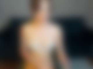 Live cam show with Debra-Wadeee - Ass Clapping on mypornchat.com