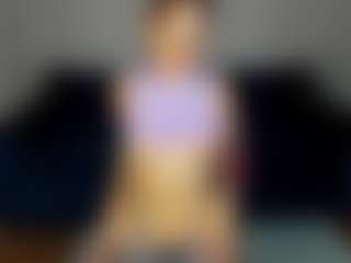 Live cam show with Debra-Wadeee - Upskirt on SinfulBabes