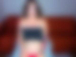 Live cam show with Debra-Wadeee - Upskirt on Hubzter Live