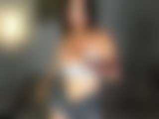Live cam show with Debra-Wadeee - Moaning on SpankPalCams