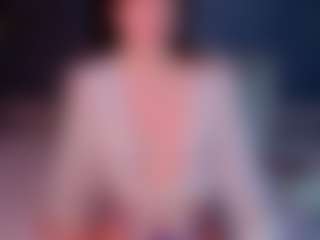 Live cam show with Debra-Wadeee - Upskirt on Hubzter Live