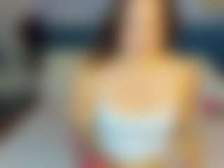 Live cam show with Debra-Wadeee - Thong on fapnchat