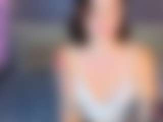 Live cam show with Debra-Wadeee - Thong on Camsoda