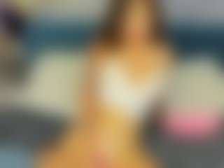 Live cam show with Debra-Wadeee - Moaning on Soda Cam