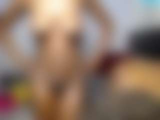 Live cam show with DollyCookie - Ebony on Camsoda