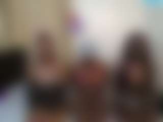Live cam show with DollyCookie - Double Penetration on testsause.com