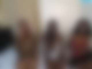 Live cam show with DollyCookie - Shaved Pussy on Camsoda