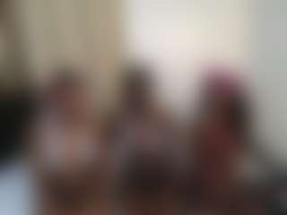 Live cam show with DollyCookie - Strip on Camming Site