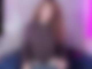 Live cam show with hada-russo - Moaning on CamwithHer