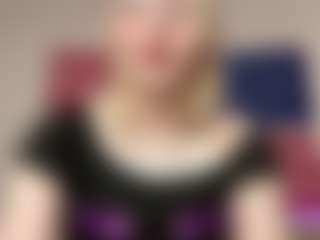 Live cam show with llinabarbie - Smoking on https://playwithruby.com