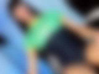 Live cam show with MARIANNAHOT-S7 - Drinking on Gym Cam Girls