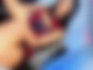 Live cam show with MARIANNAHOT-S7 - Brown Eyes on Camsoda